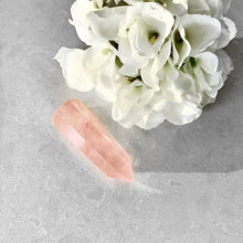 Load image into Gallery viewer, Rose Quartz Crystal